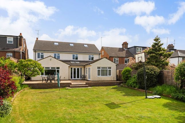 6 bedroom detached house for sale