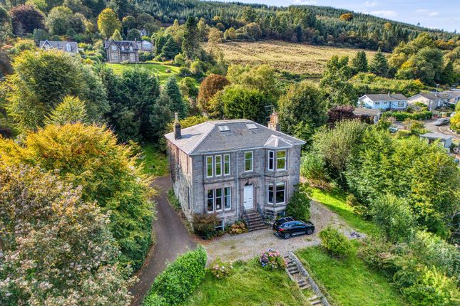 Upper Flat, Stonefield, Clynder, G84 0QD 4 bed duplex for sale