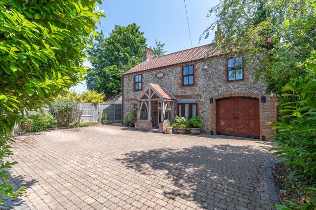 Sandy Lane, Fakenham, NR21 5 bed detached house for sale