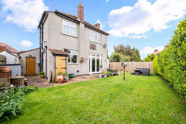 Fairmead, Surbiton KT5 3 bed detached house for sale