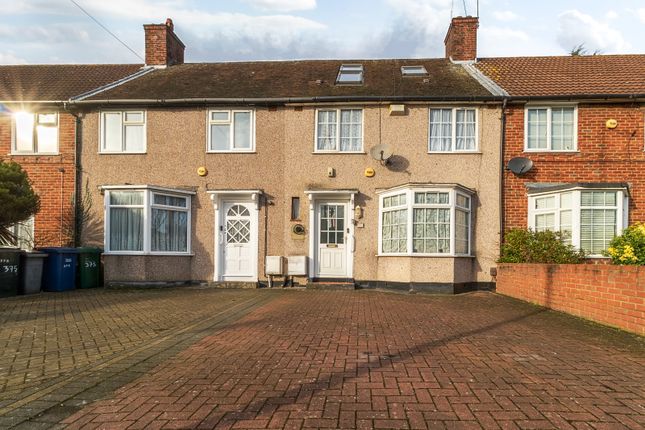 Watling Avenue, Edgware, HA8 3 bed terraced house for sale