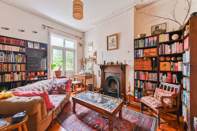 Sistova Road, Balham, London, SW12 4 bed semi