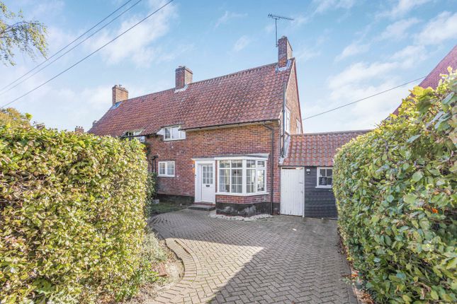 Digswell Road, Welwyn Garden City... 3 bed semi