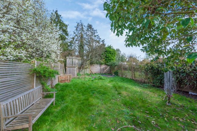 Tanfield Avenue, NW2 5 bed terraced house for sale