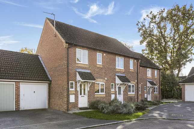 Bishops Orchard, East Hagbourne, OX11 2 bed semi