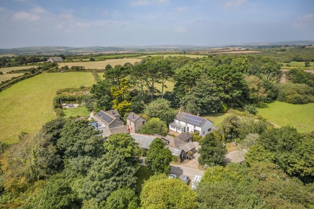 Paul, Cornwall TR19 6 bed detached house for sale