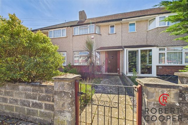 Hillcroft Crescent, Ruislip, HA4 3 bed terraced house for sale