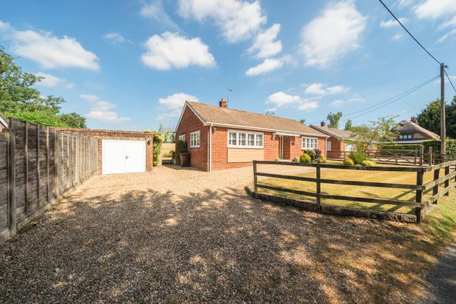 Wood Lane, Bramdean, Alresford... 3 bed bungalow for sale