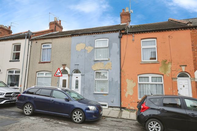 4 bedroom terraced house for sale