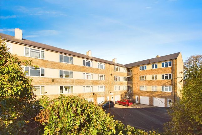 Old Bath Road, Newbury, Berkshire, RG14 2 bed apartment for sale