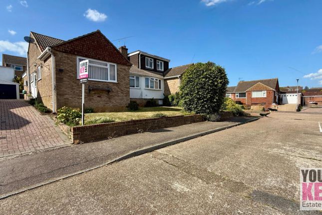 Hudson Close, Sturry, Canterbury... 3 bed semi