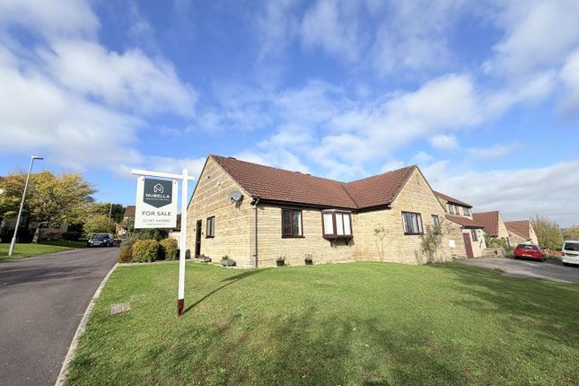 2 bedroom semi-detached bungalow for sale