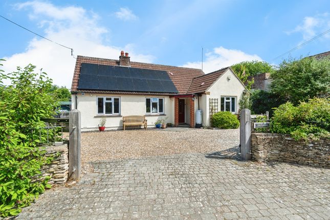 4 bedroom detached bungalow for sale