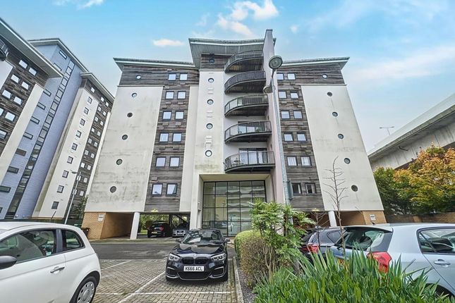 Watkiss Way, Cardiff, CF11 2 bed apartment for sale