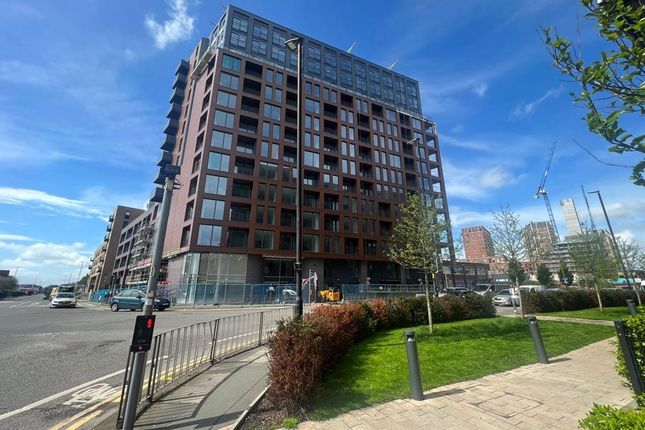 3 bed flat