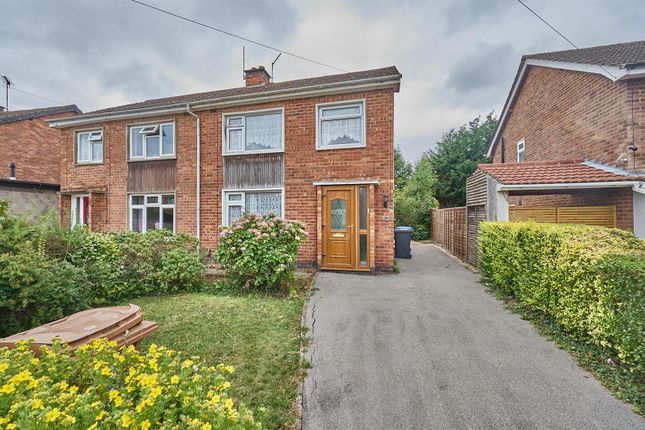 Featherston Drive, Burbage, Hinckley 3 bed semi