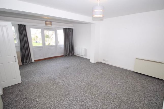 Alverstone Road, East Cowes 3 bed detached bungalow for sale