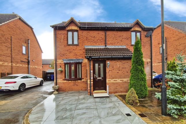 2 bedroom semi-detached house for sale