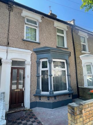 3 bed terraced house