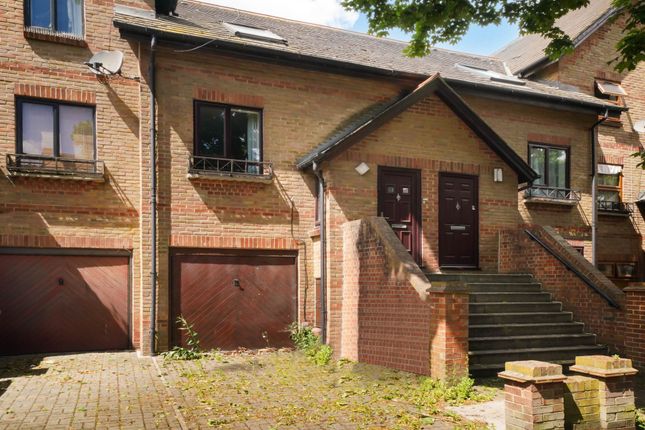 Routh Street, London, E6 3 bed townhouse for sale
