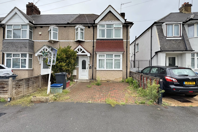 Maswell Park Crescent, Hounslow... 3 bed semi
