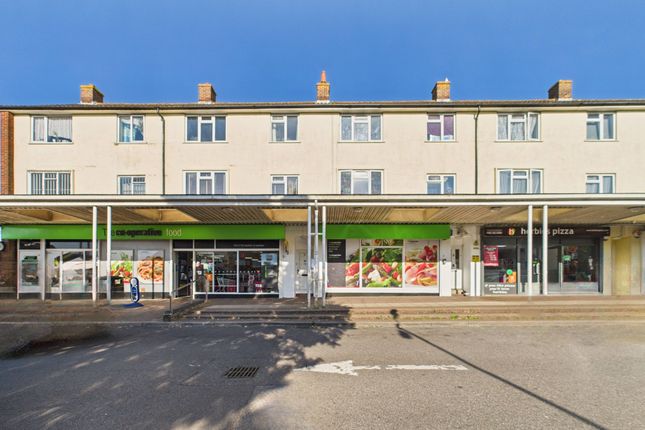 Kings Road, Basingstoke, RG22 3 bed apartment for sale