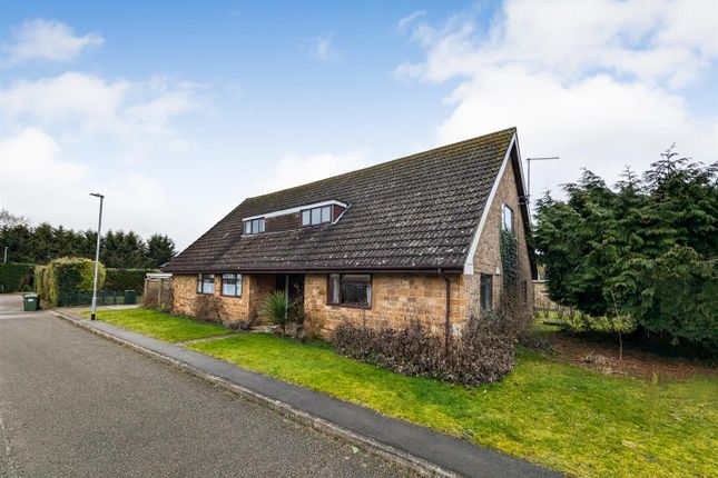 6 bed detached house