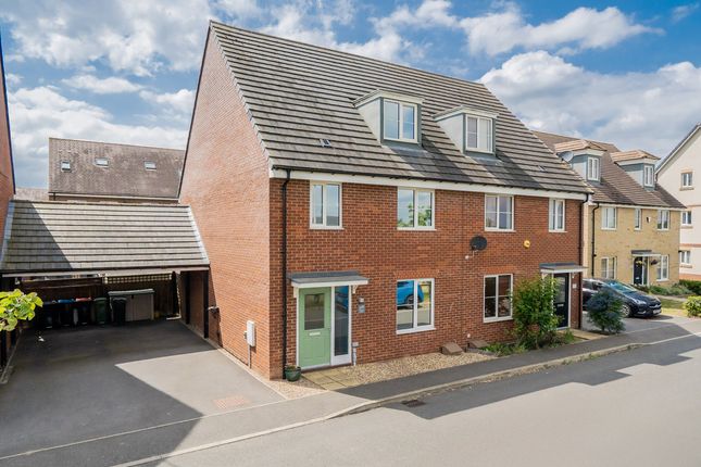 Antigua Way, Milton Keynes, MK3 4 bed semi