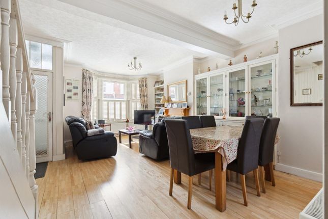 Claxton Grove, Hammersmith, London, W6 3 bed terraced house for sale