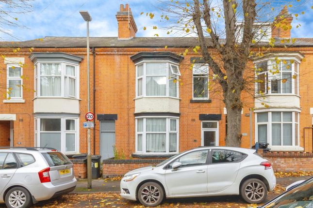 5 bed terraced house