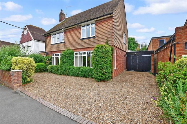 Maidstone Road, Marden, Tonbridge, Kent 3 bed detached house for sale