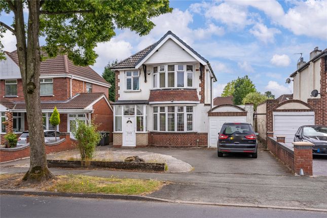 Dudley Walk, Goldthorn Park... 3 bed detached house for sale
