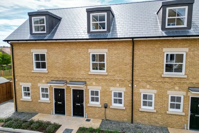 Milton Mount Terrace, Old Road East... 3 bed terraced house for sale