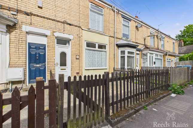 Elsternwick Avenue, Hull HU8 2 bed terraced house for sale