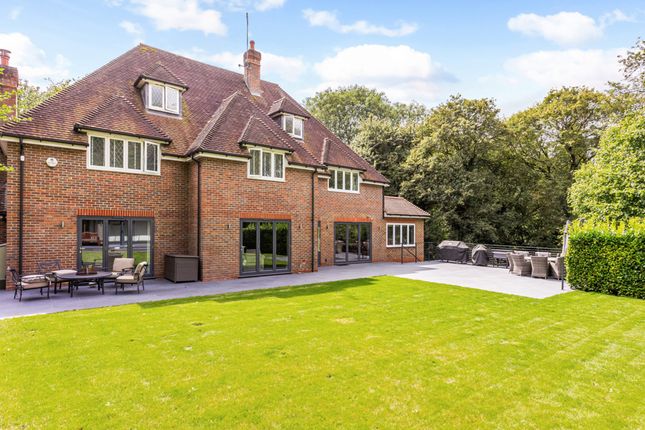 Burgess Wood Grove, Beaconsfield, HP9 6 bed detached house for sale