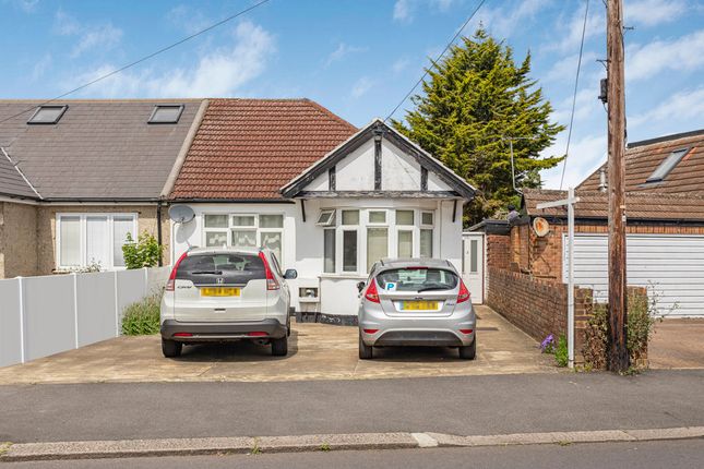 Station Crescent, Ashford, Surrey, TW15 2 bed bungalow for sale