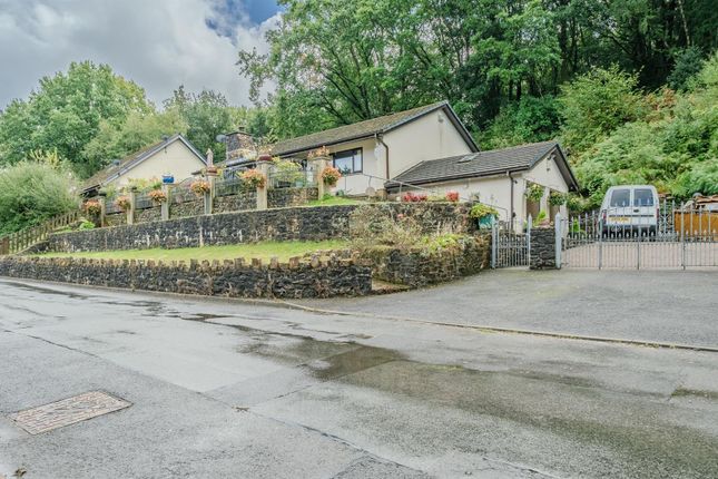 Manor Road, Pontypool NP4 4 bed detached bungalow for sale