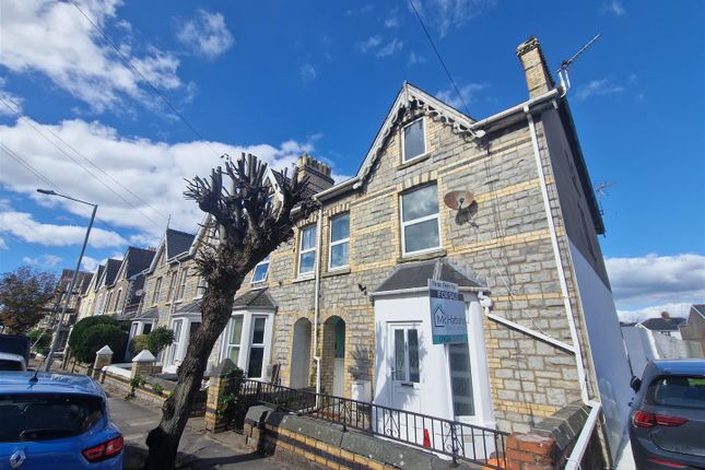 Victoria Avenue, Porthcawl CF36 2 bed apartment for sale