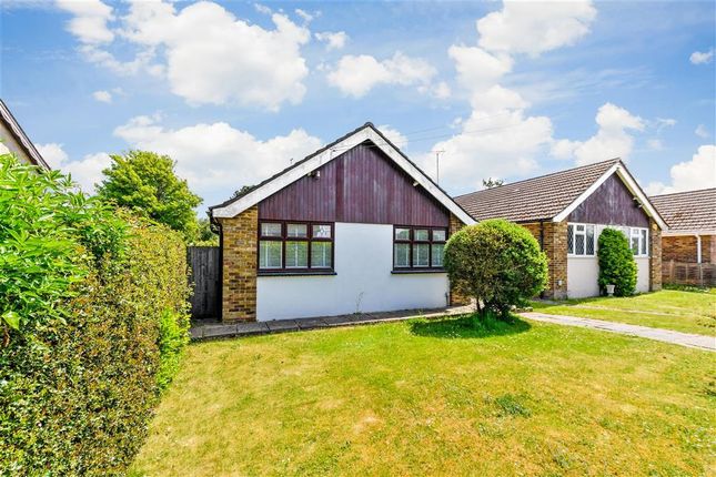 Wrotham Road, Meopham, Gravesend, Kent 3 bed detached bungalow for sale
