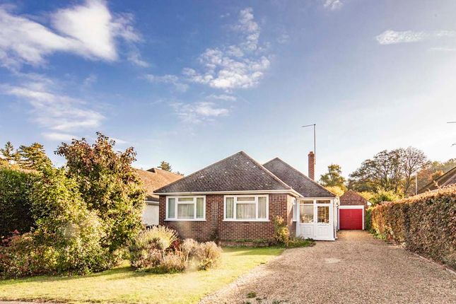 Lamerton, Goring on Thames, RG8 3 bed detached house for sale