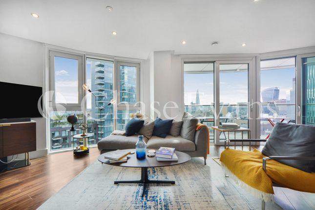 Alie Street, Aldgate, London, E1 3 bed flat for sale