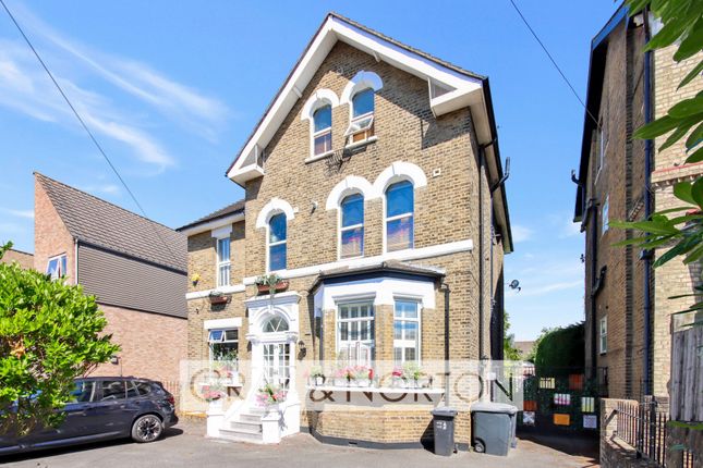 Outram Road, East Croydon, CR0 5 bed detached house for sale