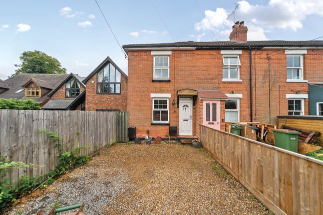 Common Road, Chandler's Ford... 2 bed end of terrace house for sale