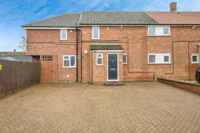 3 bed semi-detached house
