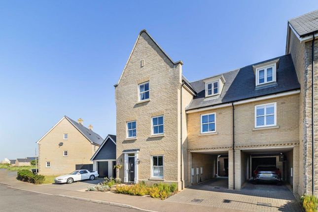 Elderberry Close, Ely CB6 4 bed townhouse for sale