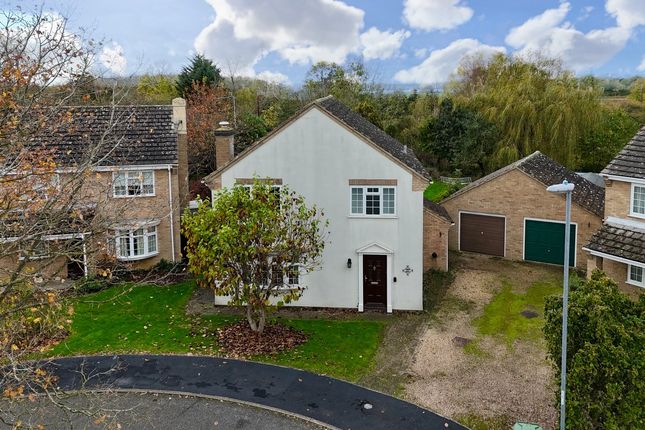 Cedar Close, Grafham, Huntingdon, PE28 4 bed detached house for sale