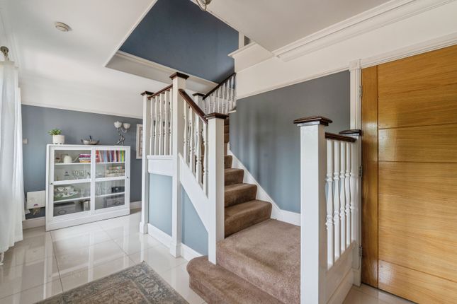 3 bed detached house