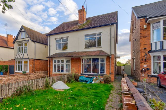 Highland Grove, Worksop, S81 4 bed semi