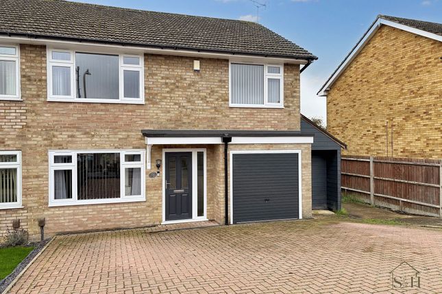3 bedroom semi-detached house for sale