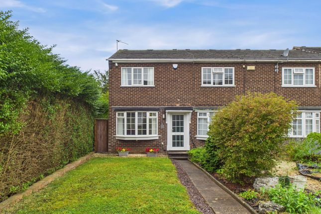 Wymondham Close, Arnold, Nottingham 2 bed townhouse for sale